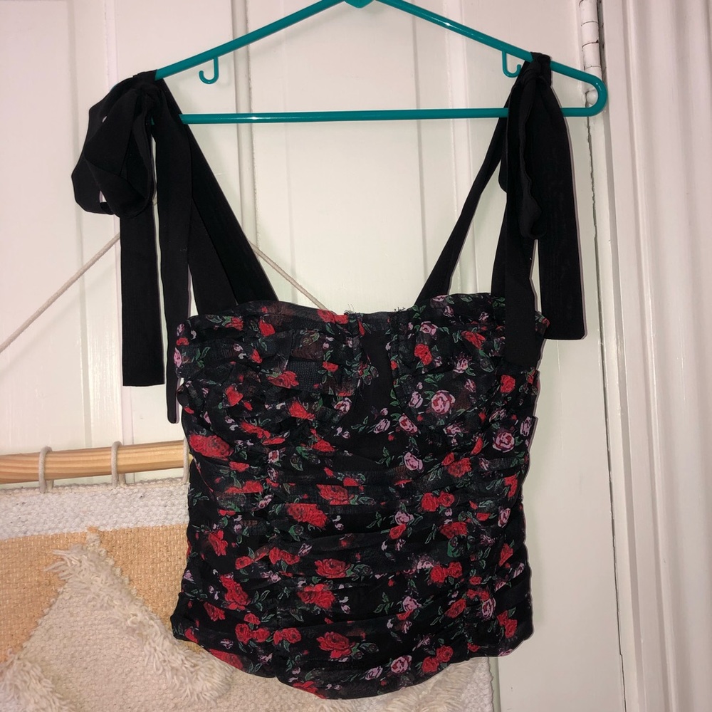 Bustier tie up top